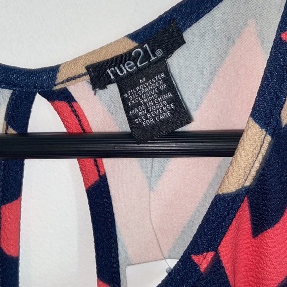 RUE 21 Colouful Dress Size M - Picture 3 of 7